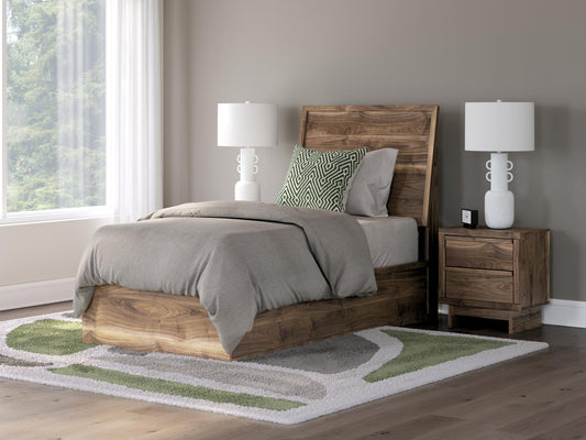 Chirason Panel Bed