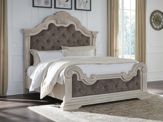 Bruchandi California Upholstered Panel Bed