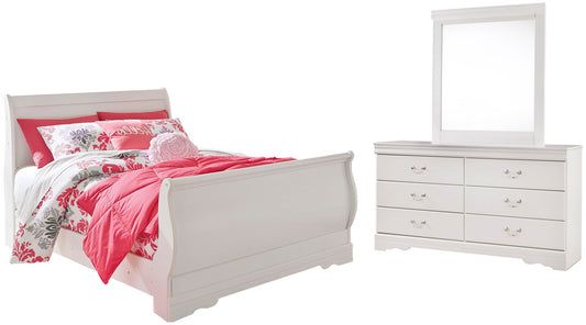 Anarasia Sleigh Bed With Mirrored Dresser