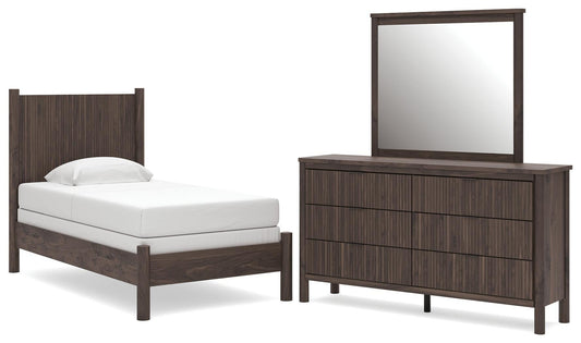 Pamytta Panel Bed, Dresser And Mirror