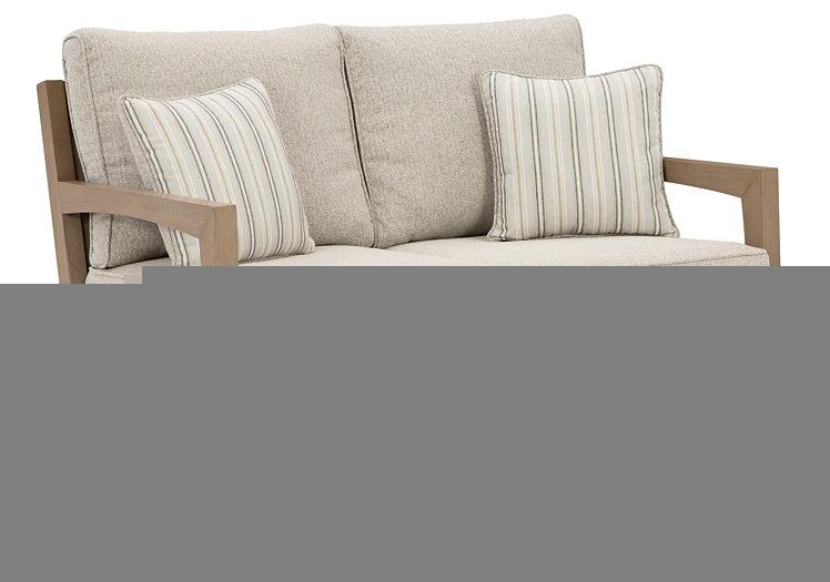 Hallow Creek Loveseat w/Cushion