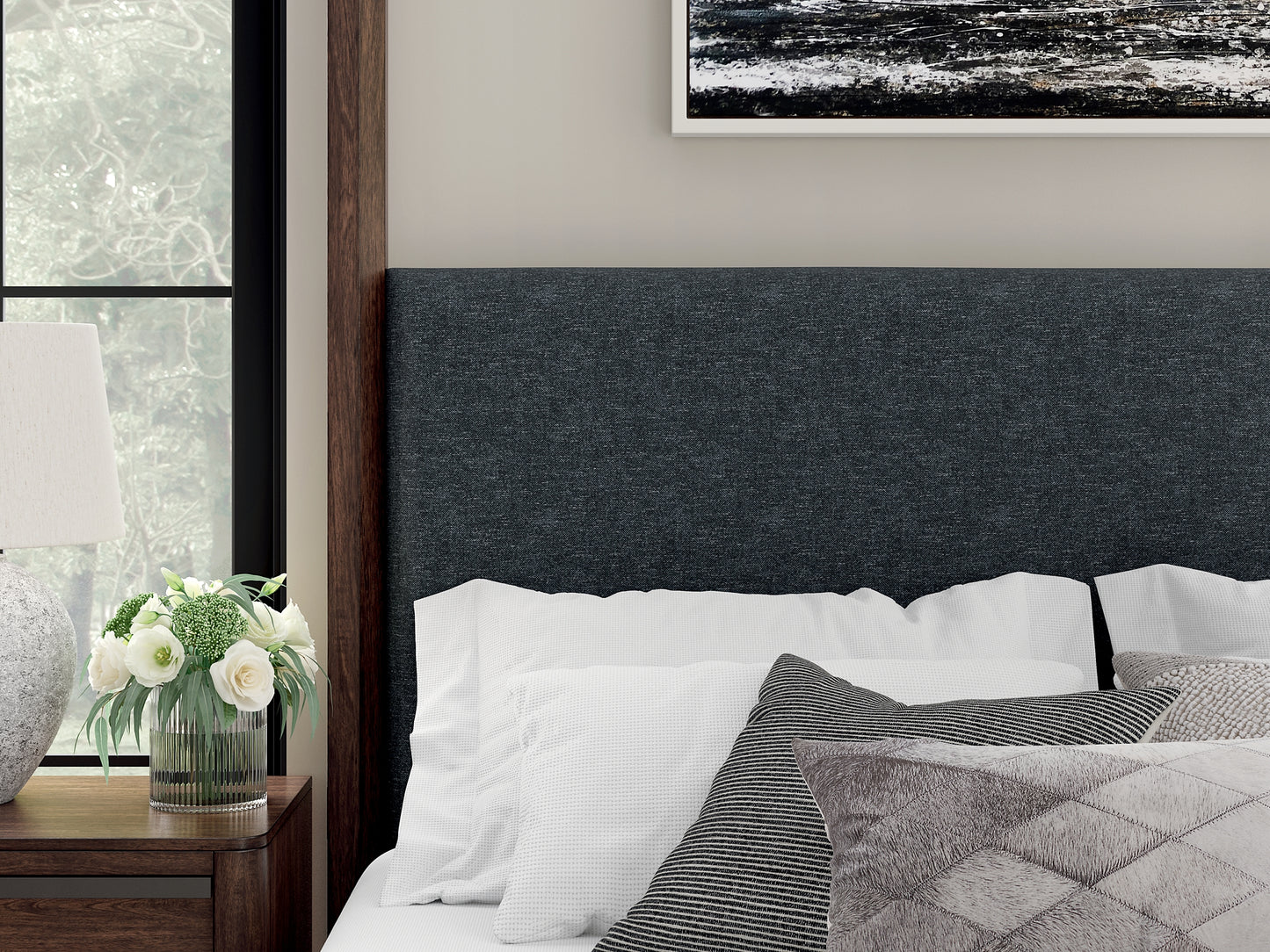 Dilenno  Canopy Bed