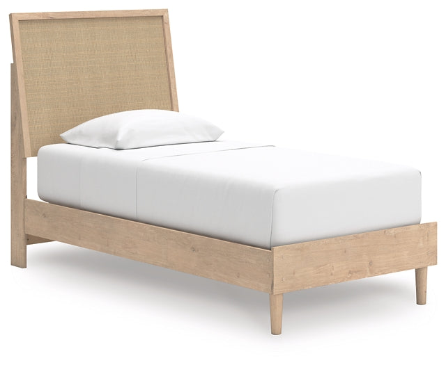 Cielden  Panel Bed
