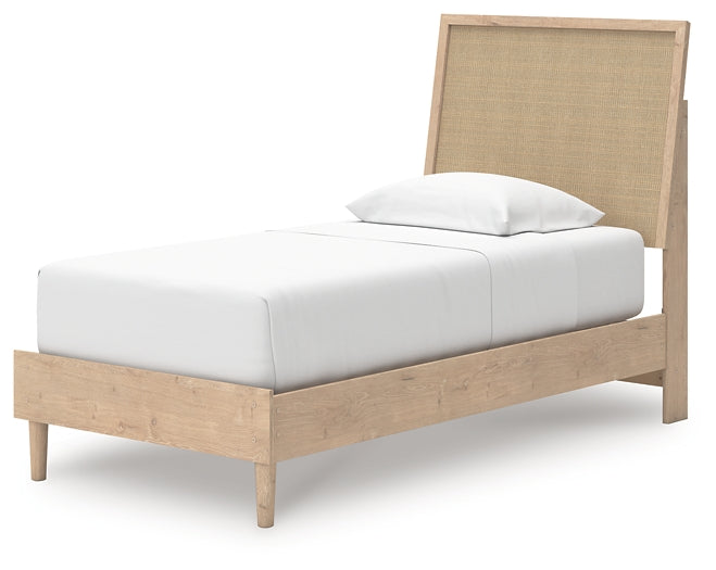 Cielden  Panel Bed