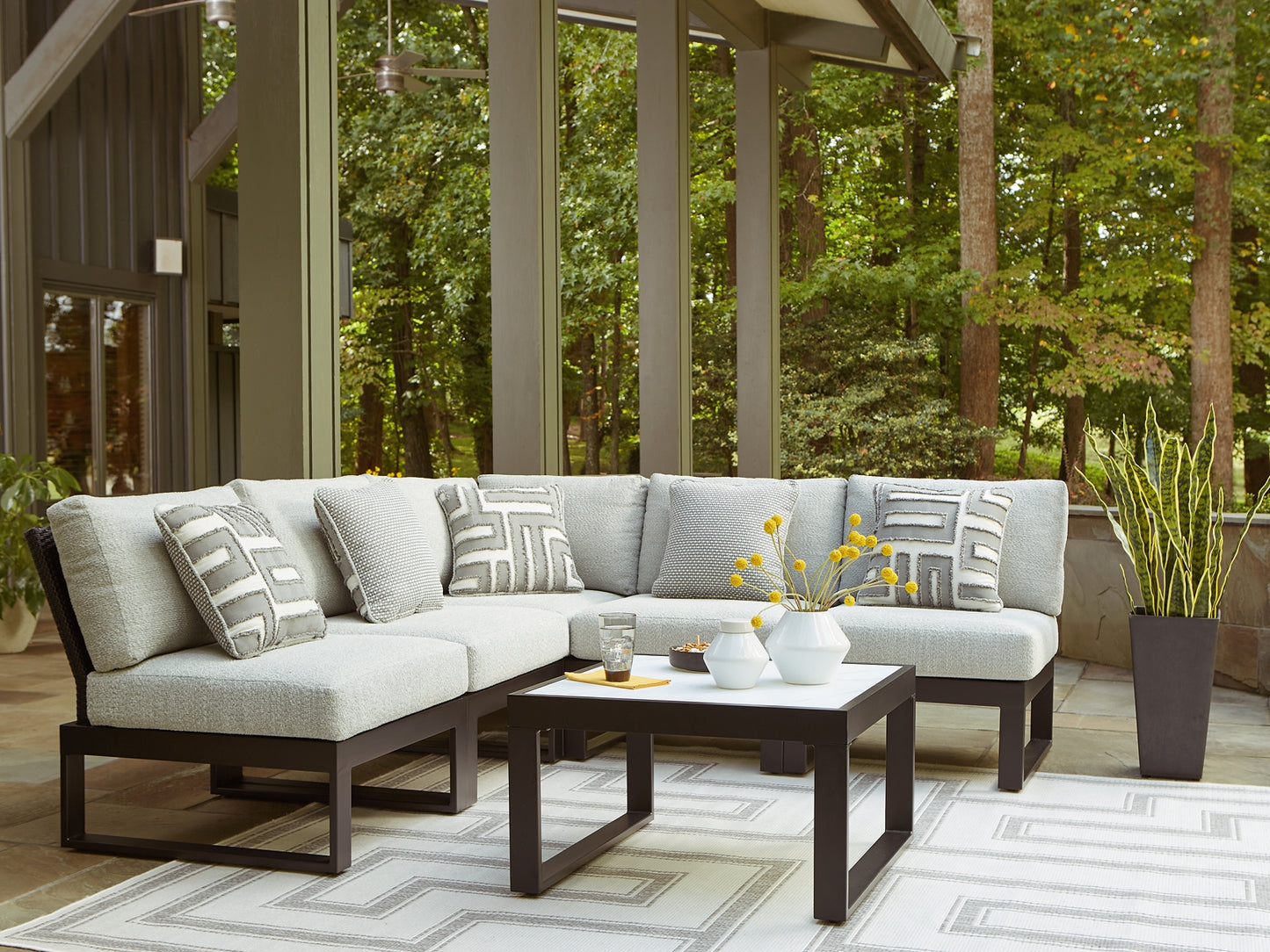 Beachloft 5-Piece Outdoor Sectional with Ottoman