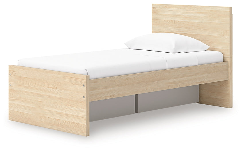 Onita  Panel Platform Bed With 1 Side Storage