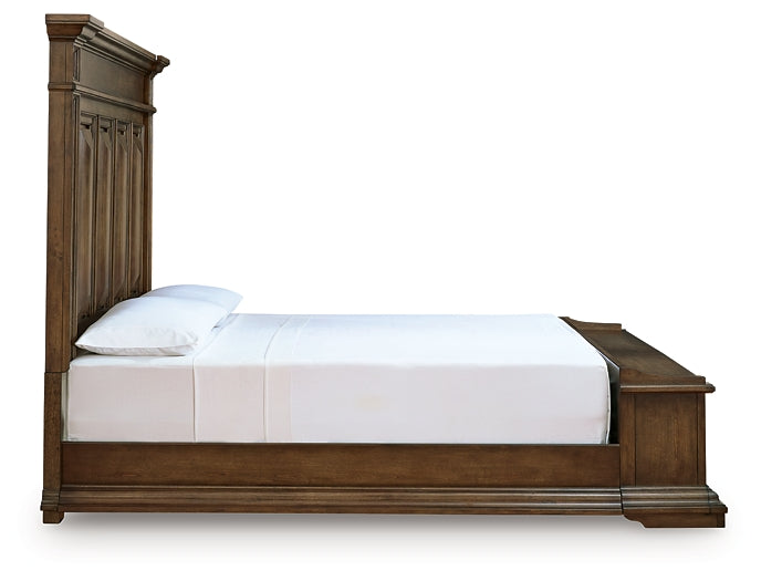 Frantanna California  Panel Storage Bed