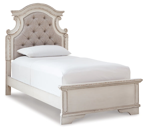 Realyn  Panel Bed With Mirrored Dresser