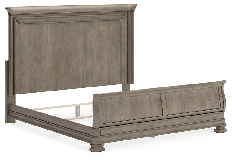 Lexorne California  Sleigh Bed With Mirrored Dresser