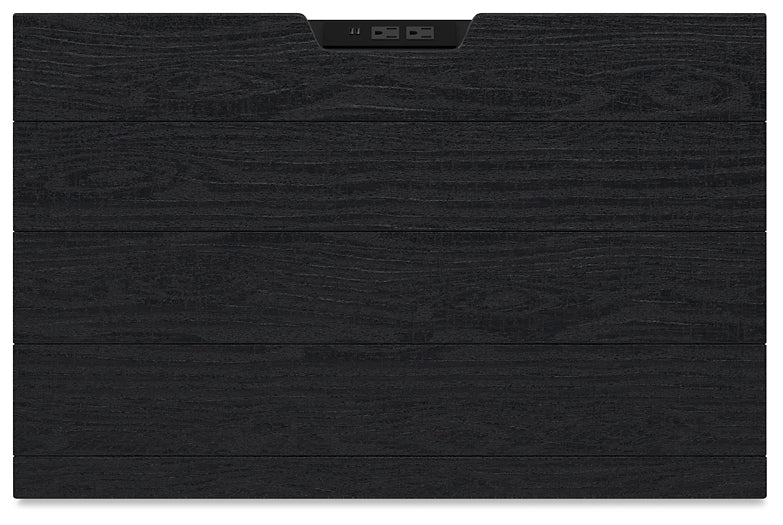 Londer  Panel Bed With Mirrored Dresser, Chest And Nightstand