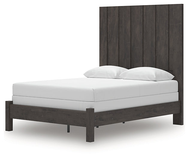 Fraluna  Panel Bed With Mirrored Dresser And Nightstand