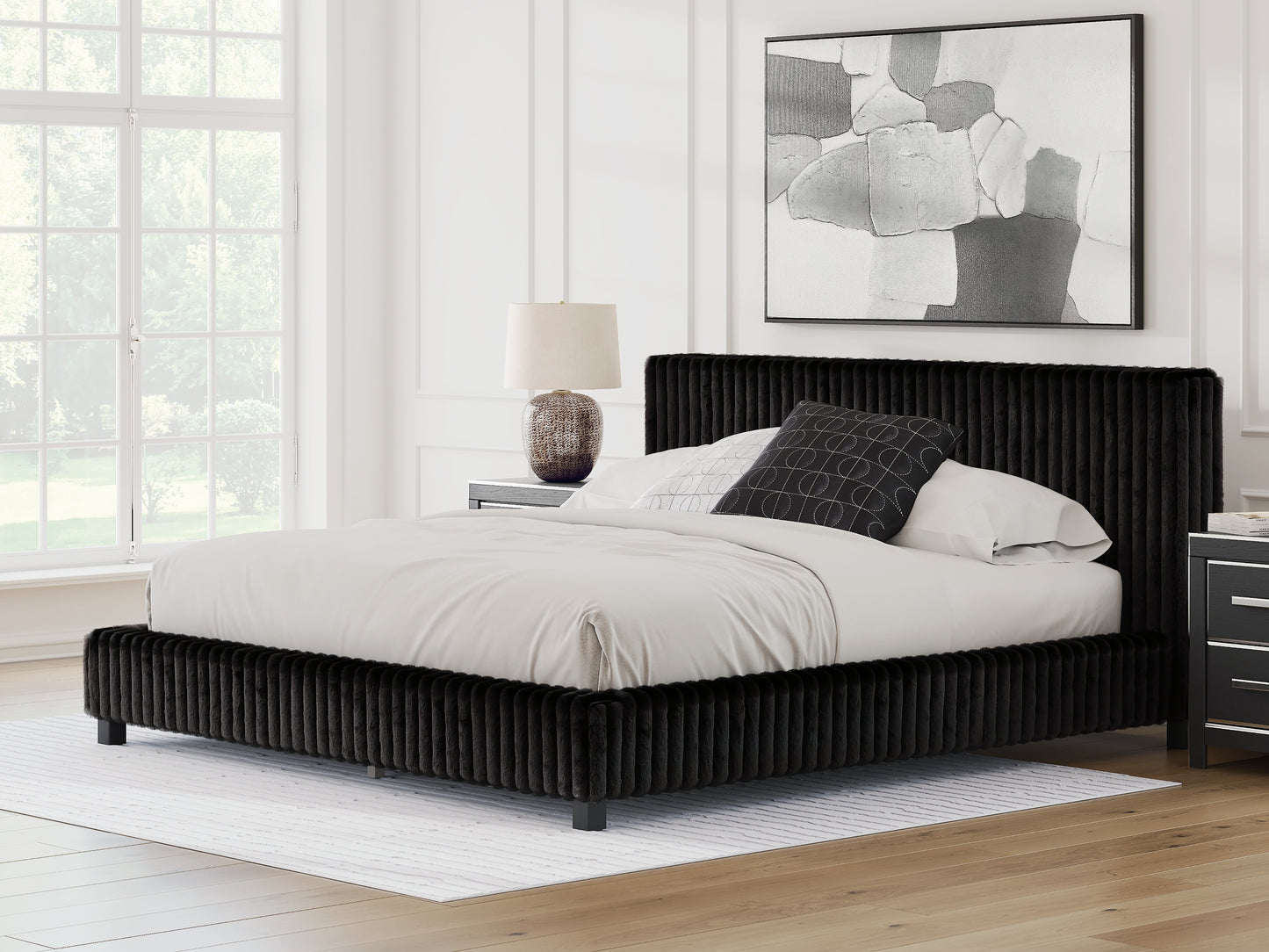 Zuraleus  Upholstered Bed
