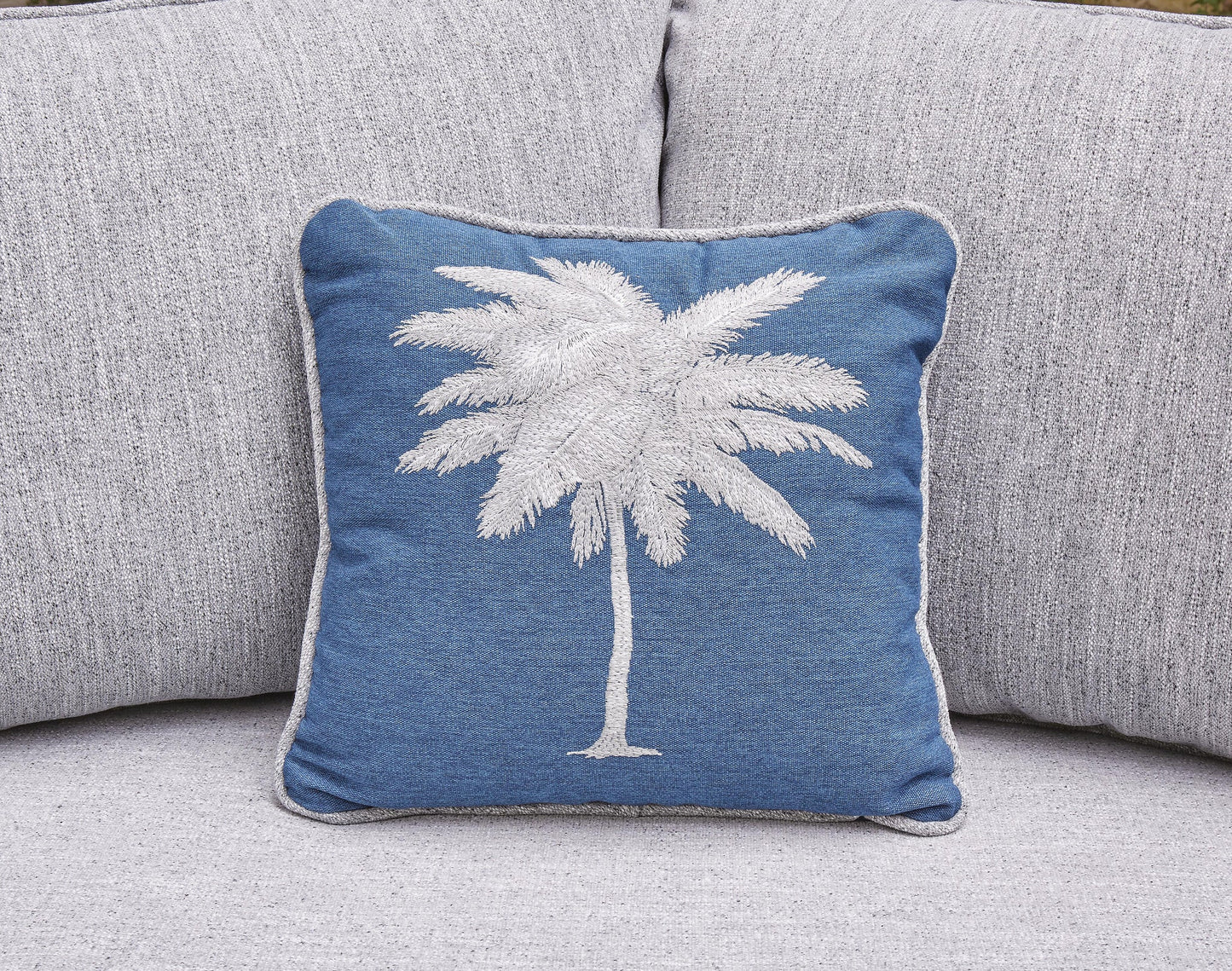 Naples Beach RAF/LAF Loveseat w/CUSH (2/CN)