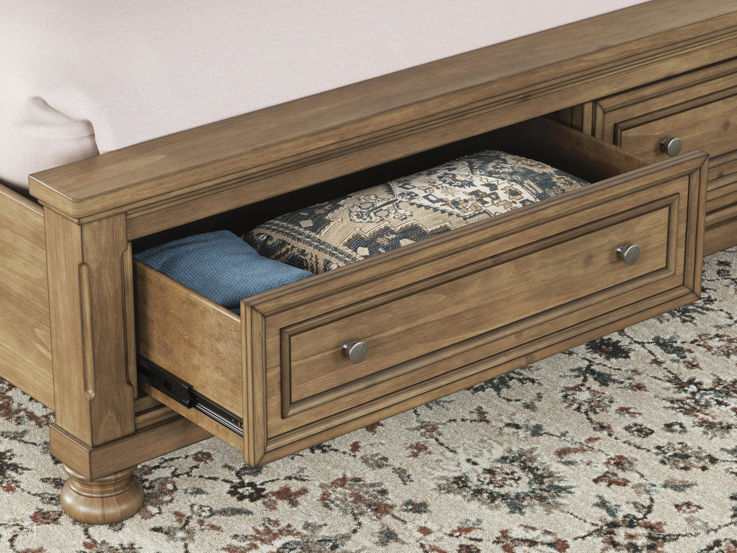 Feddinger  Storage Sleigh Bed