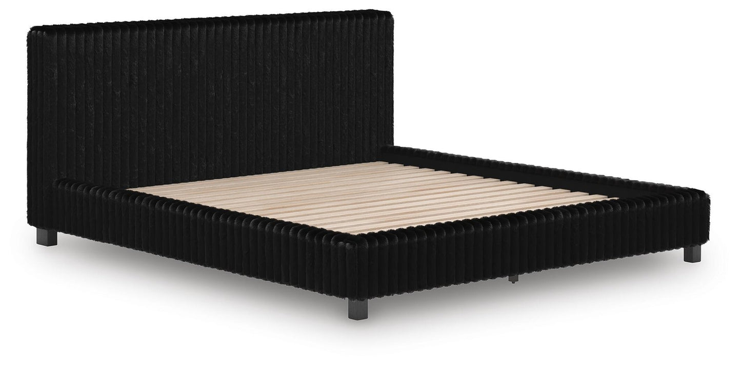 Zuraleus California  Upholstered Bed