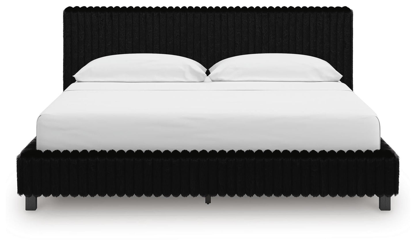 Zuraleus California  Upholstered Bed