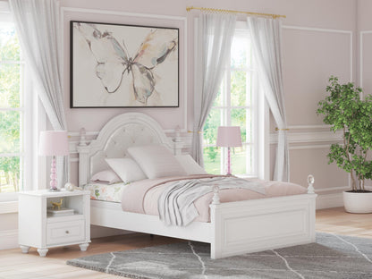 Kozlani  Upholstered Panel Bed