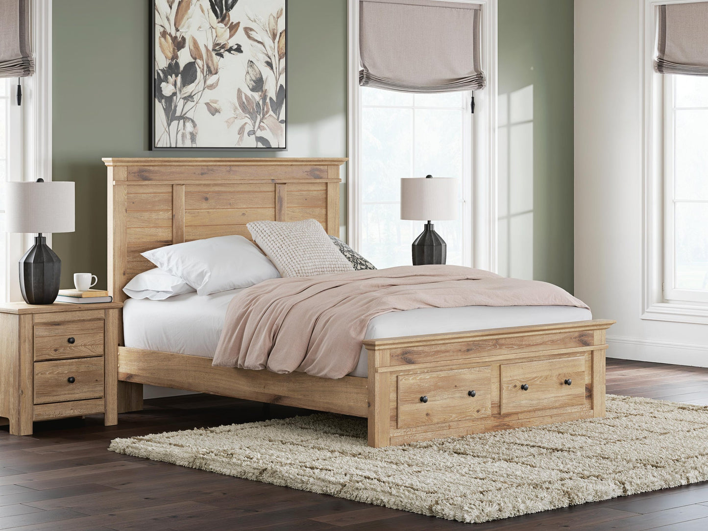 Makidern  Panel Storage Bed