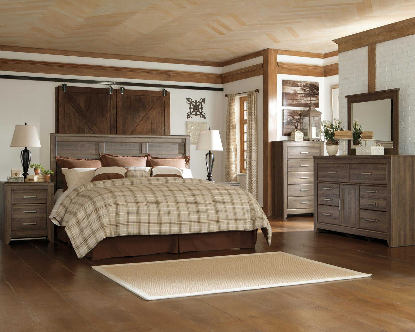 Juararo /California King Panel Headboard Bed With Mirrored Dresser