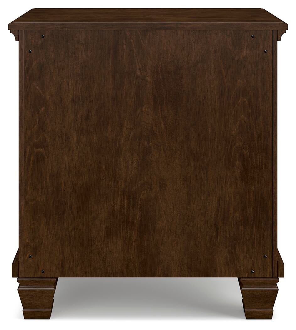 Danabrin California  Panel Bed With Mirrored Dresser, Chest And Nightstand