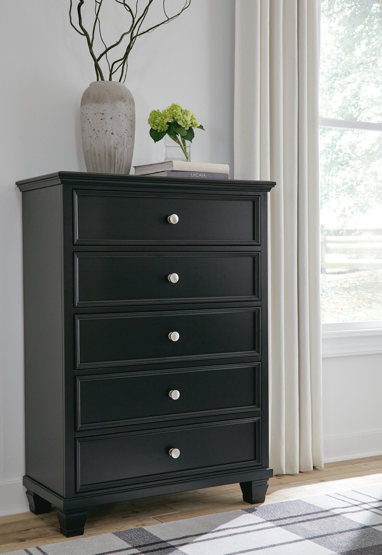 Lanolee California  Panel Bed With Mirrored Dresser, Chest And Nightstand