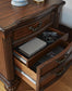 Lavinton California  Poster Bed With Mirrored Dresser And Nightstand