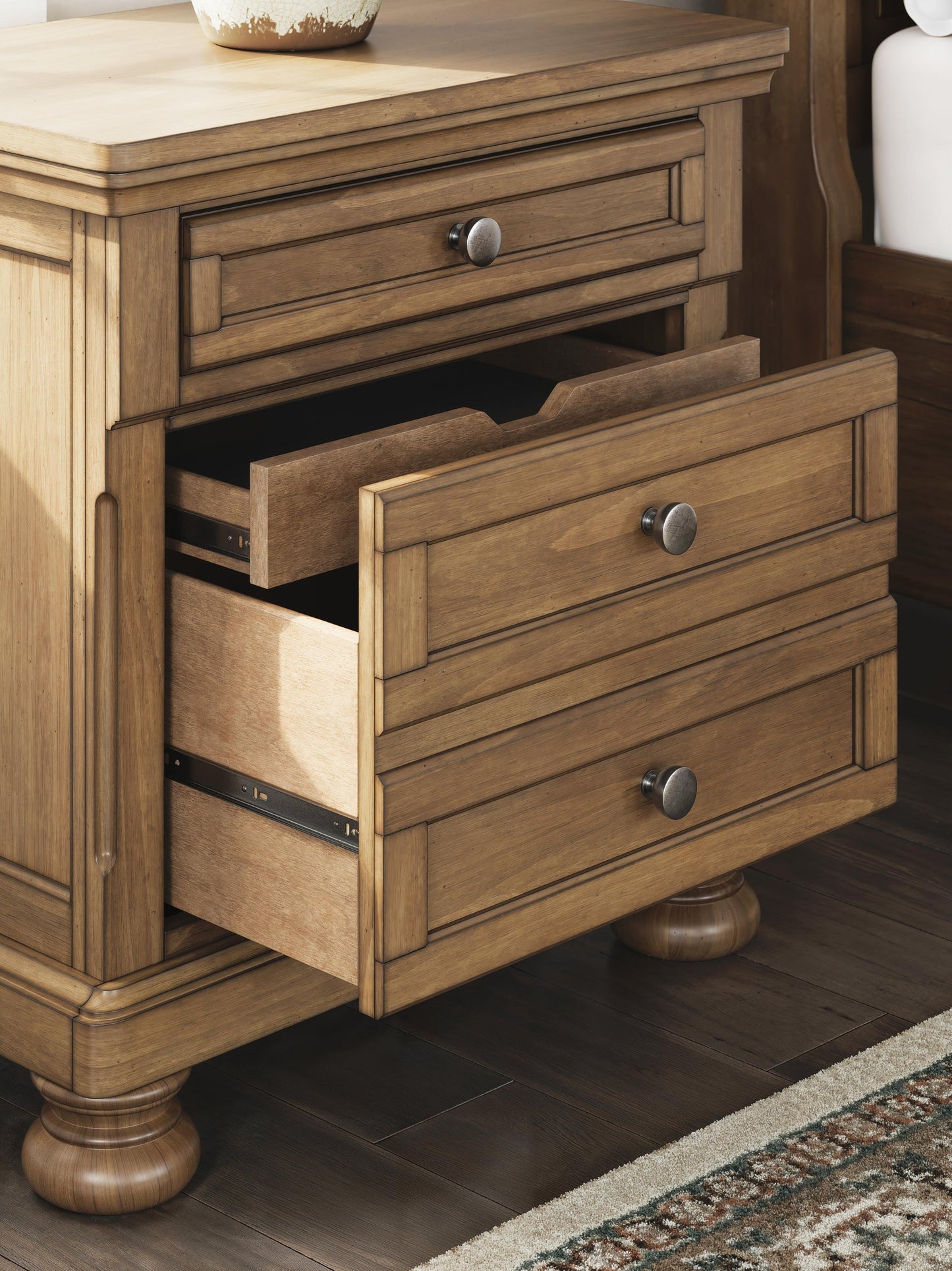 Feddinger California  Panel Bed With Mirrored Dresser And Nightstand