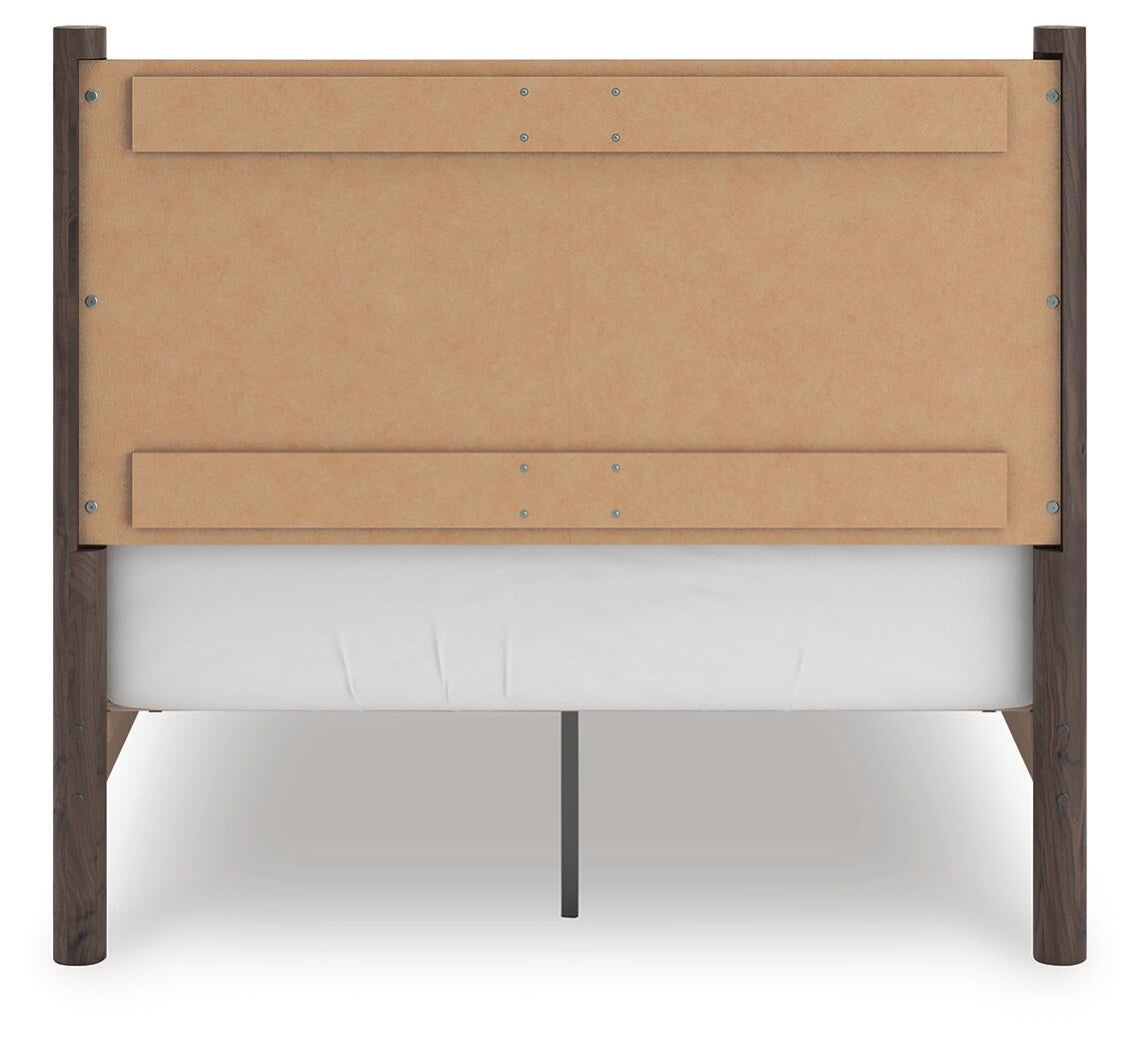 Pamytta  Panel Platform Bed, Dresser And Mirror