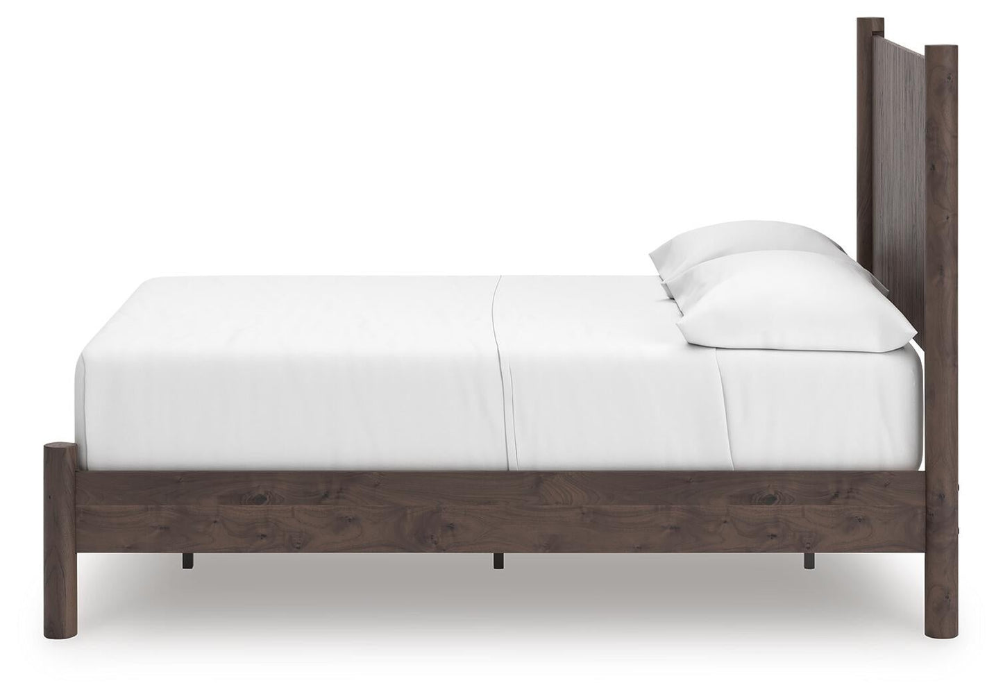 Pamytta  Panel Platform Bed, Dresser And Mirror