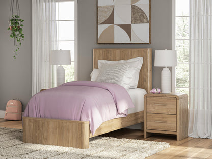 Gramburg  Panel Platform Bed
