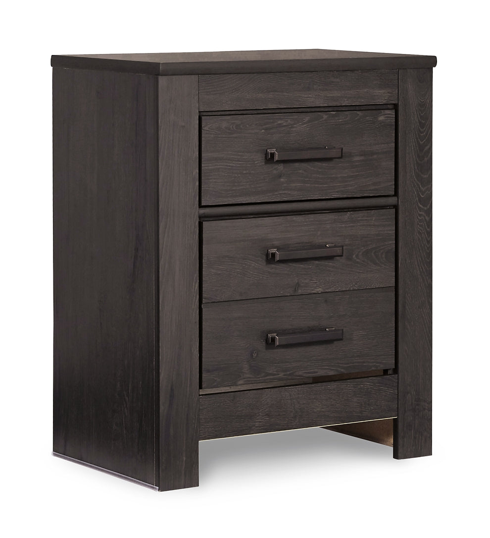 Brinxton  Panel Bed With Mirrored Dresser, Chest And 2 Nightstands
