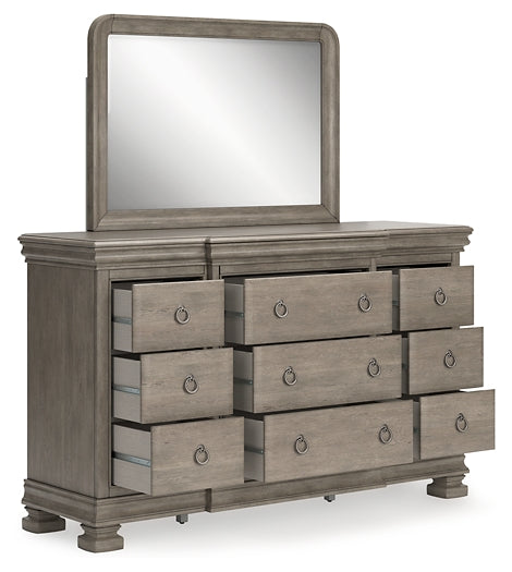 Lexorne California  Sleigh Bed With Mirrored Dresser